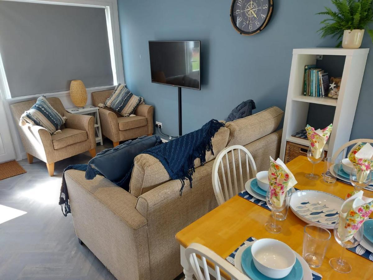 Villa Galwad Y Mor A Coastal Escape In Pembrokeshire'S National Parks à Lamphey Extérieur photo